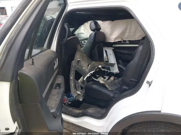 1FM5K8D8XHGC84301 2017 FORD EXPLORER - Image 8