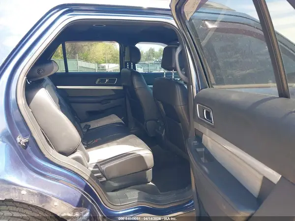 1FM5K8D8XHGD10539 2017 FORD EXPLORER - Image 8