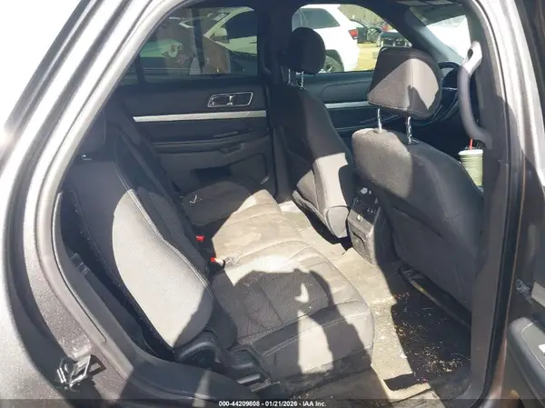 1FM5K8D8XHGD24814 2017 FORD EXPLORER - Image 8