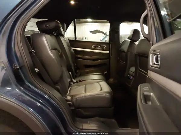 1FM5K8D8XHGD52659 2017 FORD EXPLORER - Image 8