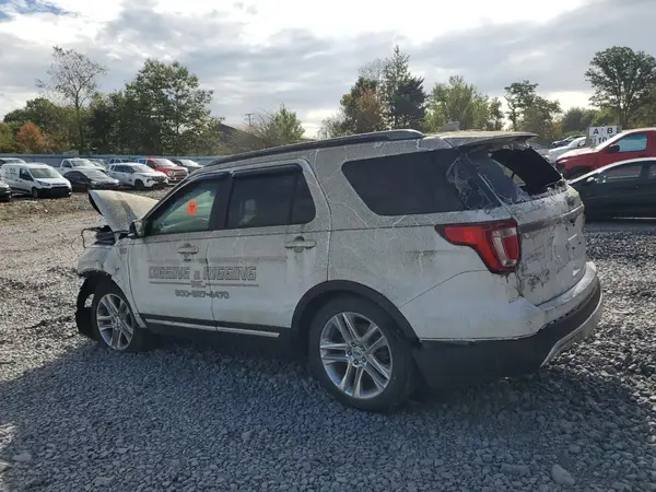1FM5K8D8XHGD74967 2017 FORD EXPLORER - Image 2