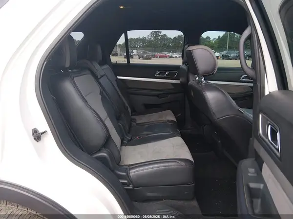 1FM5K8D8XHGD88447 2017 FORD EXPLORER - Image 8