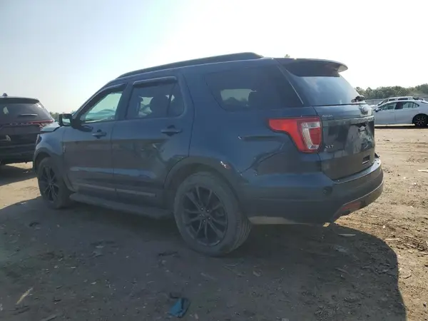 1FM5K8D8XHGD94412 2017 FORD EXPLORER - Image 2