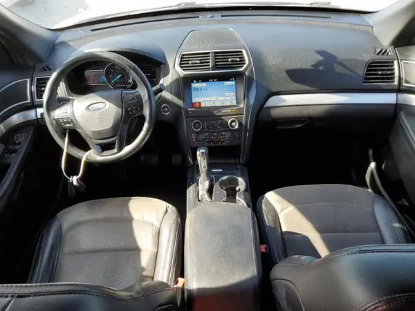 1FM5K8D8XHGD96807 2017 FORD EXPLORER - Image 8
