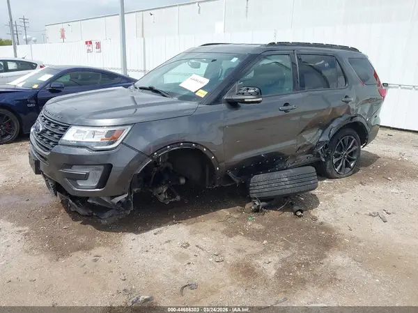 1FM5K8D8XHGD96869 2017 FORD EXPLORER - Image 2