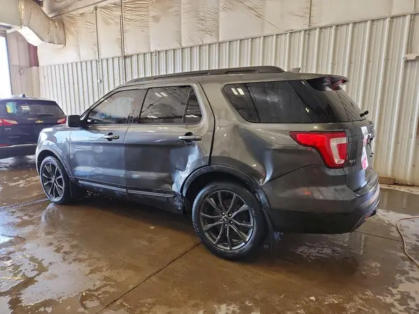 1FM5K8D8XHGE20541 2017 FORD EXPLORER - Image 2