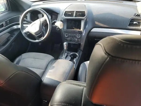 1FM5K8D8XHGE21429 2017 FORD EXPLORER - Image 8