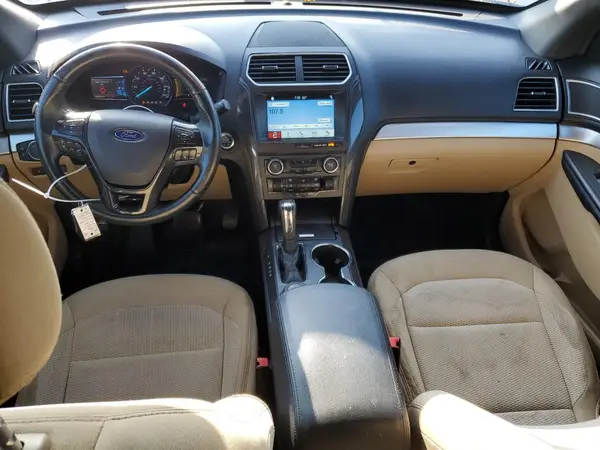 1FM5K8D8XHGE34312 2017 FORD EXPLORER - Image 8