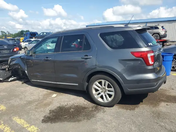 1FM5K8D8XJGA23174 2018 FORD EXPLORER - Image 2