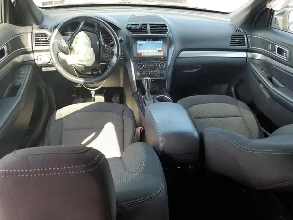 1FM5K8D8XJGA23174 2018 FORD EXPLORER - Image 8