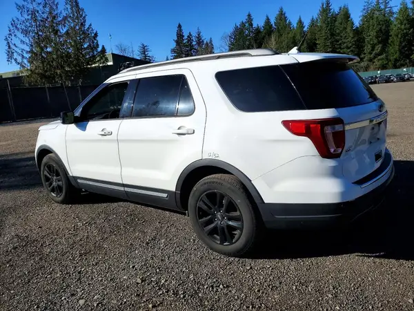 1FM5K8D8XJGA36913 2018 FORD EXPLORER - Image 2