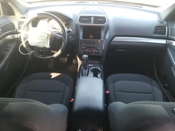 1FM5K8D8XJGA45675 2018 FORD EXPLORER - Image 8