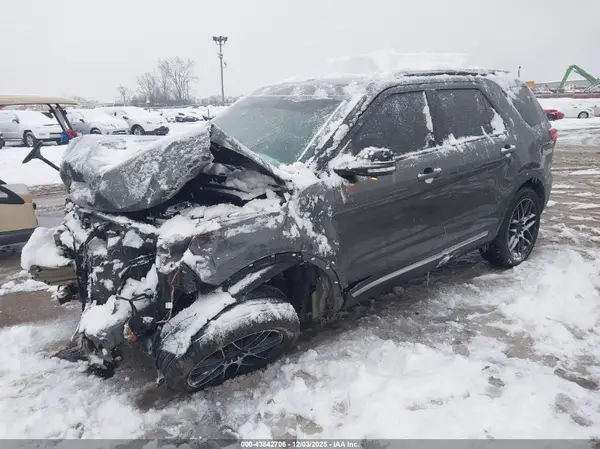 1FM5K8D8XJGA61455 2018 FORD EXPLORER - Image 2