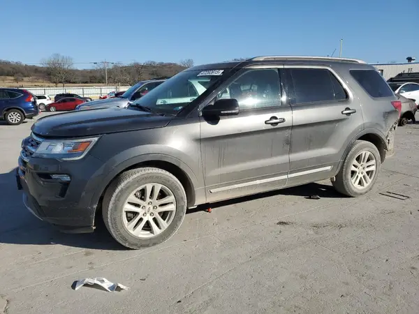 1FM5K8D8XJGA61665 2018 FORD EXPLORER - Image 1