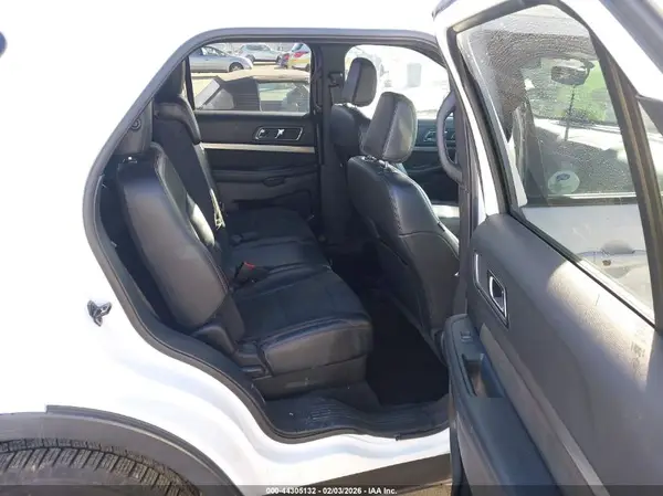 1FM5K8D8XJGA68390 2018 FORD EXPLORER - Image 8