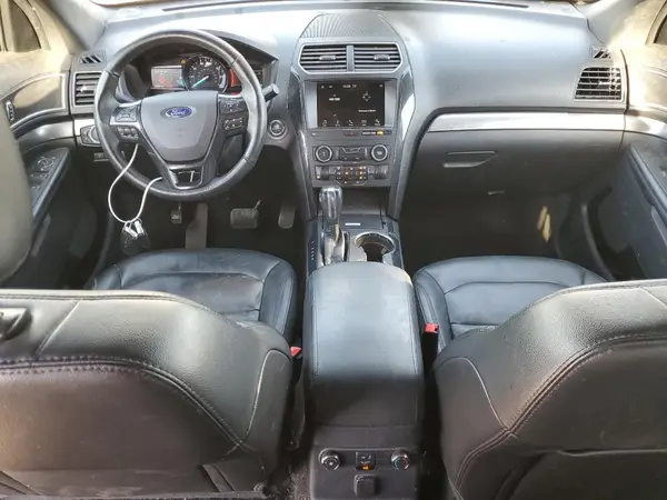 1FM5K8D8XJGA74710 2018 FORD EXPLORER - Image 8