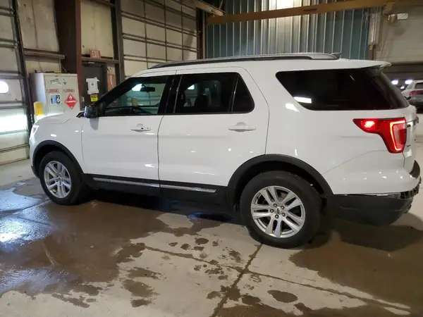 1FM5K8D8XJGB28068 2018 FORD EXPLORER - Image 2