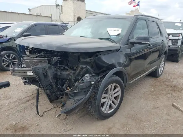 1FM5K8D8XJGB46165 2018 FORD EXPLORER - Image 2