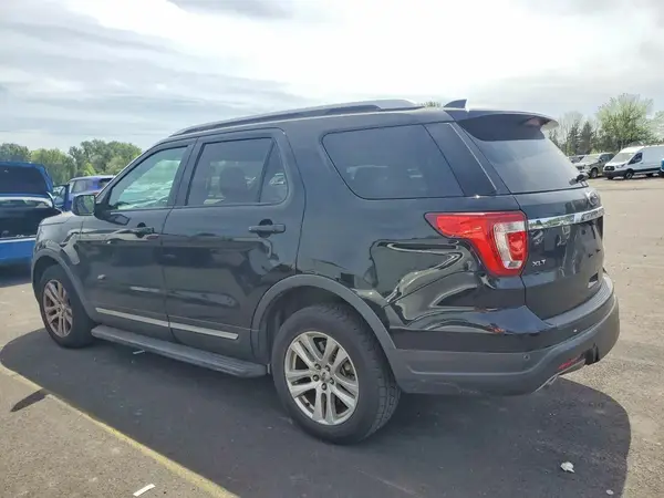 1FM5K8D8XJGB57487 2018 FORD EXPLORER - Image 2