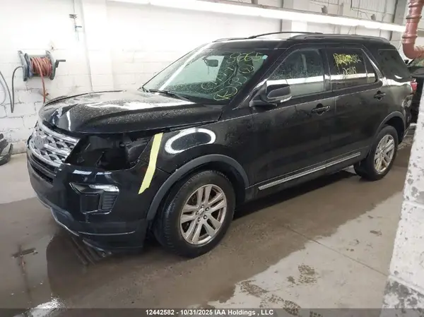 1FM5K8D8XJGB61118 2018 FORD EXPLORER - Image 2