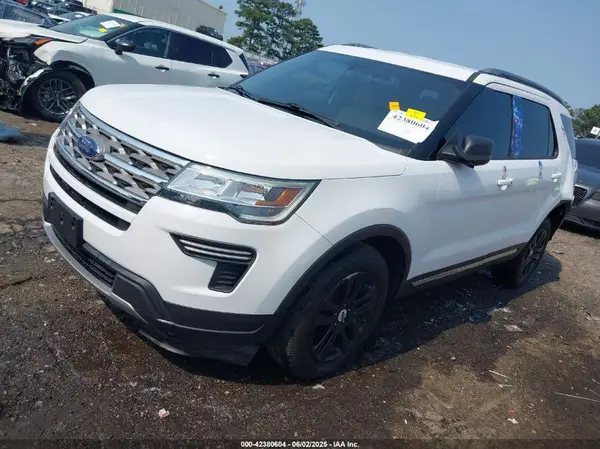 1FM5K8D8XJGB73785 2018 FORD EXPLORER - Image 2