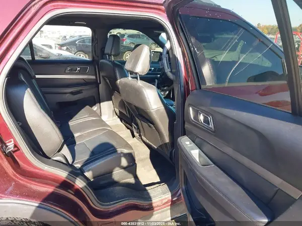 1FM5K8D8XJGB82762 2018 FORD EXPLORER - Image 8
