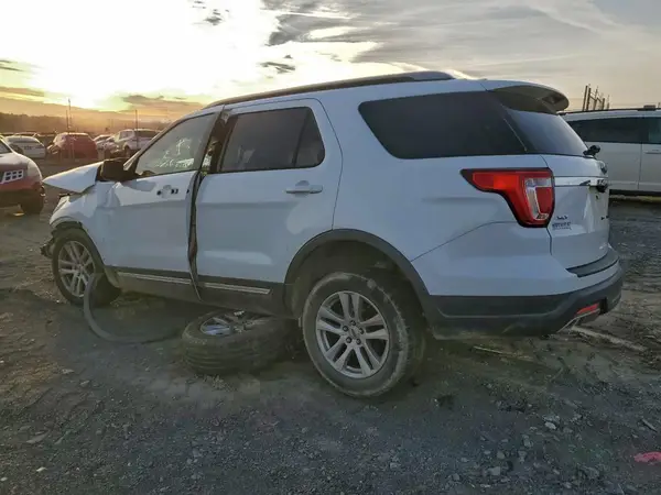 1FM5K8D8XJGC12553 2018 FORD EXPLORER - Image 2