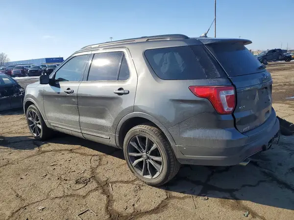 1FM5K8D8XJGC25576 2018 FORD EXPLORER - Image 2