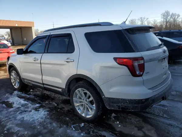 1FM5K8D8XJGC32060 2018 FORD EXPLORER - Image 2