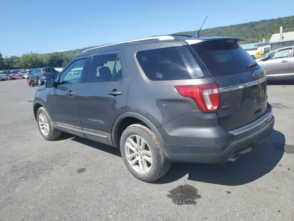 1FM5K8D8XJGC60179 2018 FORD EXPLORER - Image 2