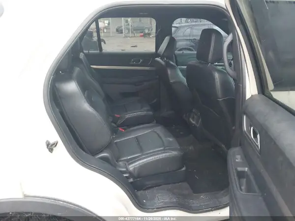 1FM5K8D8XJGC66175 2018 FORD EXPLORER - Image 8