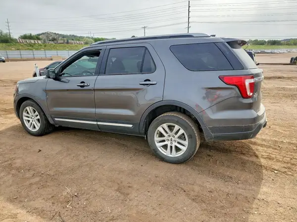 1FM5K8D8XJGC71327 2018 FORD EXPLORER - Image 2