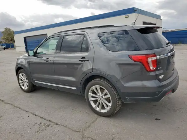 1FM5K8D8XKGA22222 2019 FORD EXPLORER - Image 2