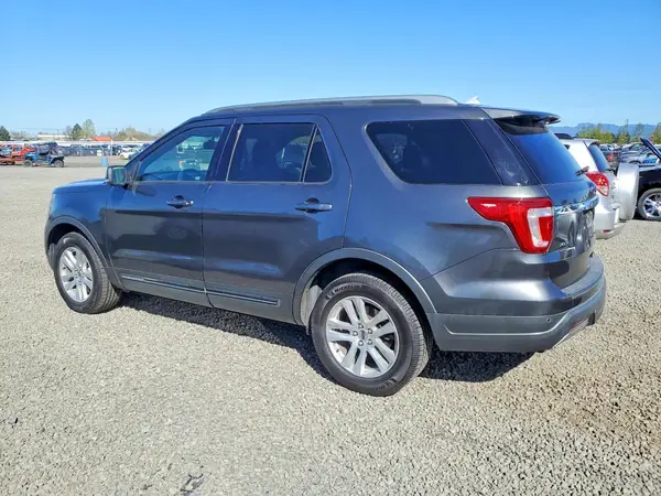 1FM5K8D8XKGB46586 2019 FORD EXPLORER - Image 2