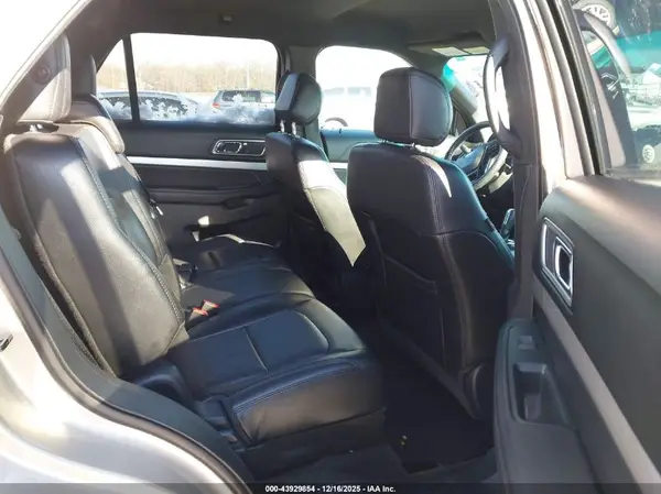 1FM5K8DH0HGA30693 2017 FORD EXPLORER - Image 8