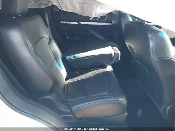 1FM5K8DH0HGC89135 2017 FORD EXPLORER - Image 8