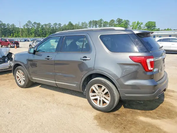 1FM5K8DH0JGA91628 2018 FORD EXPLORER - Image 2