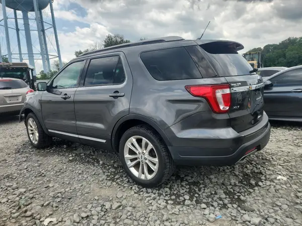 1FM5K8DH0KGA34881 2019 FORD EXPLORER - Image 2