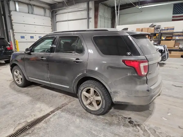 1FM5K8DH1GGB62442 2016 FORD EXPLORER - Image 2