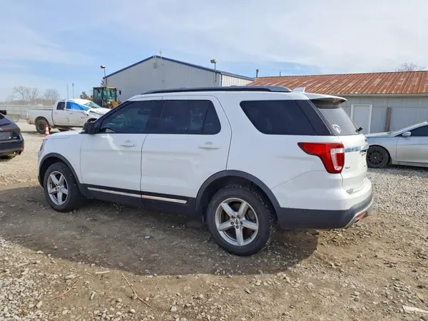 1FM5K8DH1GGC02938 2016 FORD EXPLORER - Image 2