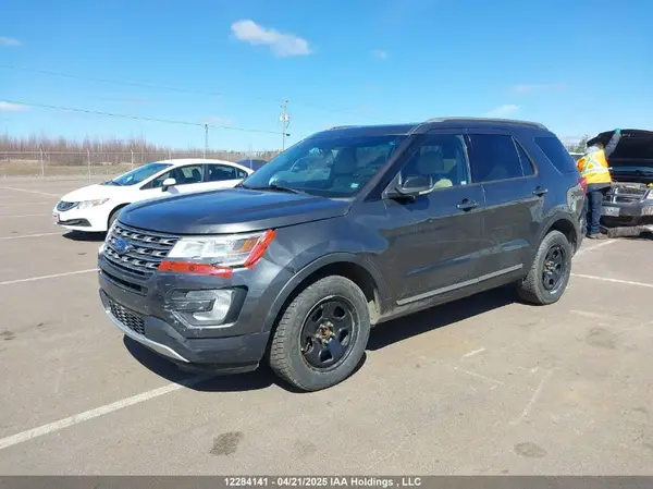 1FM5K8DH1GGC74576 2016 FORD EXPLORER - Image 2