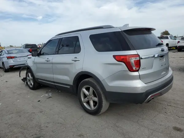 1FM5K8DH1HGA32579 2017 FORD EXPLORER - Image 2