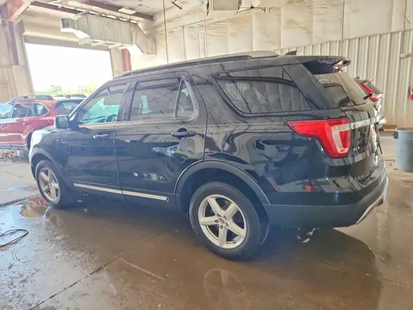 1FM5K8DH1HGC45533 2017 FORD EXPLORER - Image 2
