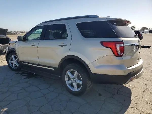 1FM5K8DH1HGD56468 2017 FORD EXPLORER - Image 2