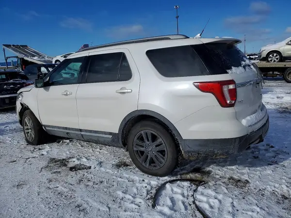 1FM5K8DH1JGA13049 2018 FORD EXPLORER - Image 2