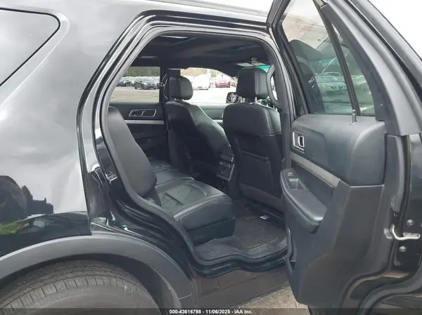 1FM5K8DH2GGB14772 2016 FORD EXPLORER - Image 8