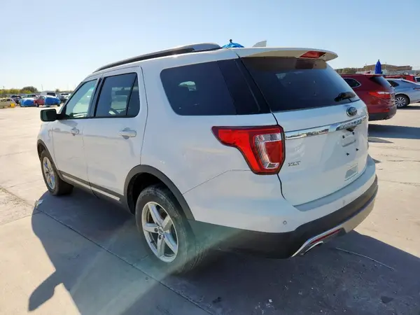 1FM5K8DH2GGD12610 2016 FORD EXPLORER - Image 2