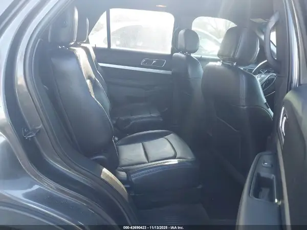 1FM5K8DH2HGA56566 2017 FORD EXPLORER - Image 8