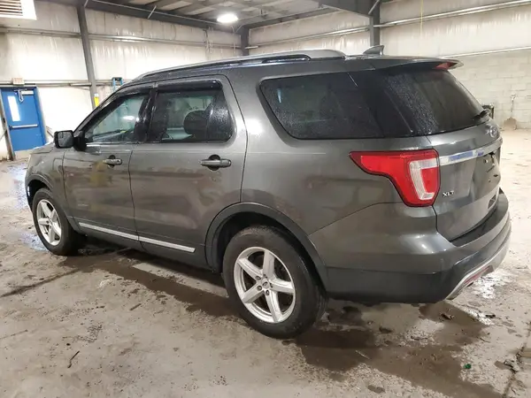 1FM5K8DH2HGA72766 2017 FORD EXPLORER - Image 2