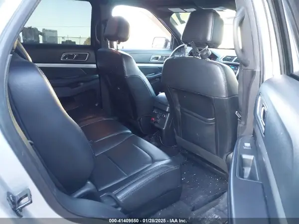 1FM5K8DH2HGC01654 2017 FORD EXPLORER - Image 8